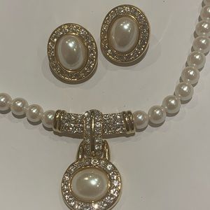 GORGEOUS VENDOME/CORO NECKLACE SET